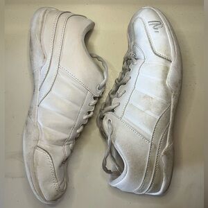 Women’s Varsity Cheer Shoes